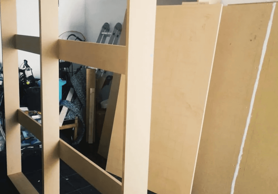 Frame of front wall resonator