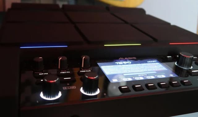 Alesis Strike Multipad