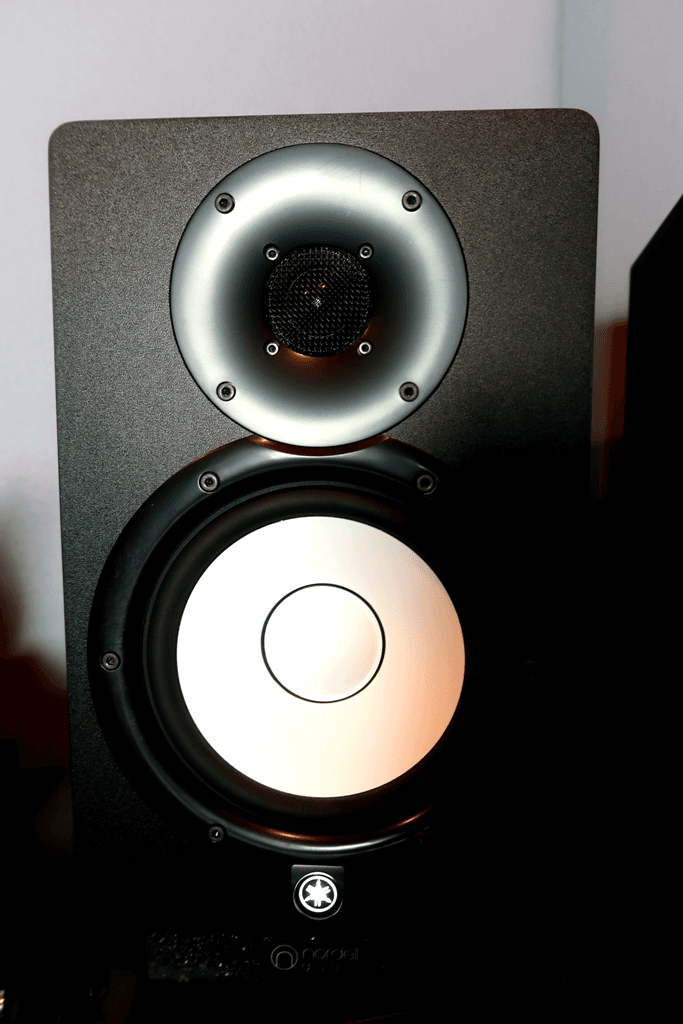 Yamaha SH7 Studio Monitors